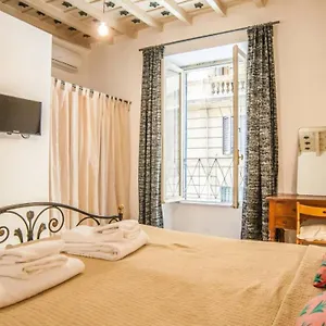 https://domus-santelena-with-sauna.it-romehotels.com